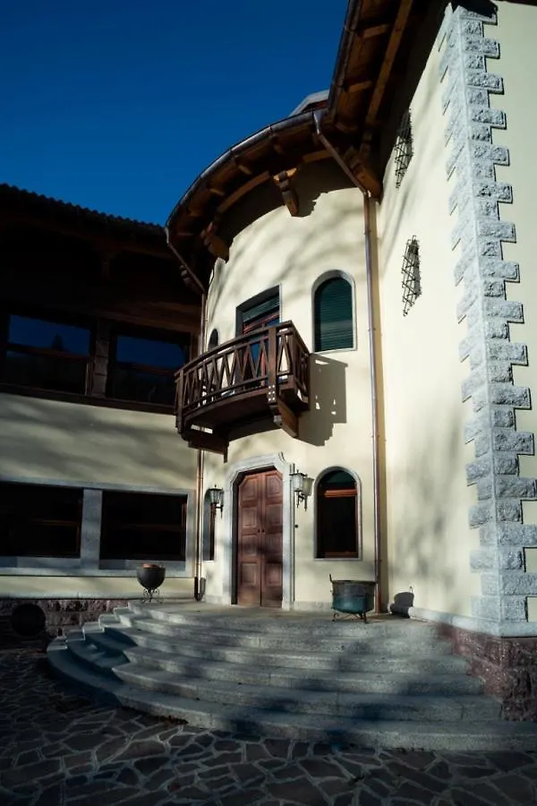 Bed & Breakfast B&B Villa Cavallier Barzio Italien