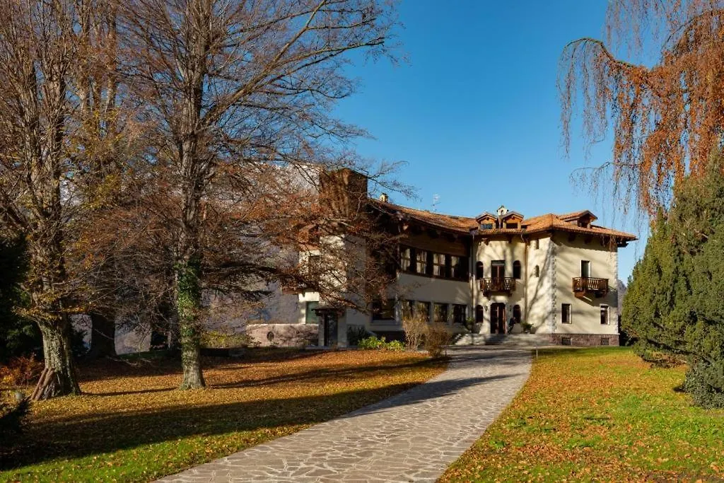 B&B Villa Cavallier Barzio Bed & Breakfast
