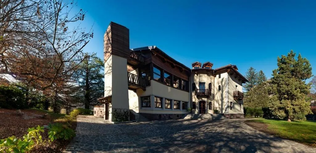 Nocleg ze śniadaniem B&B Villa Cavallier Barzio Włochy